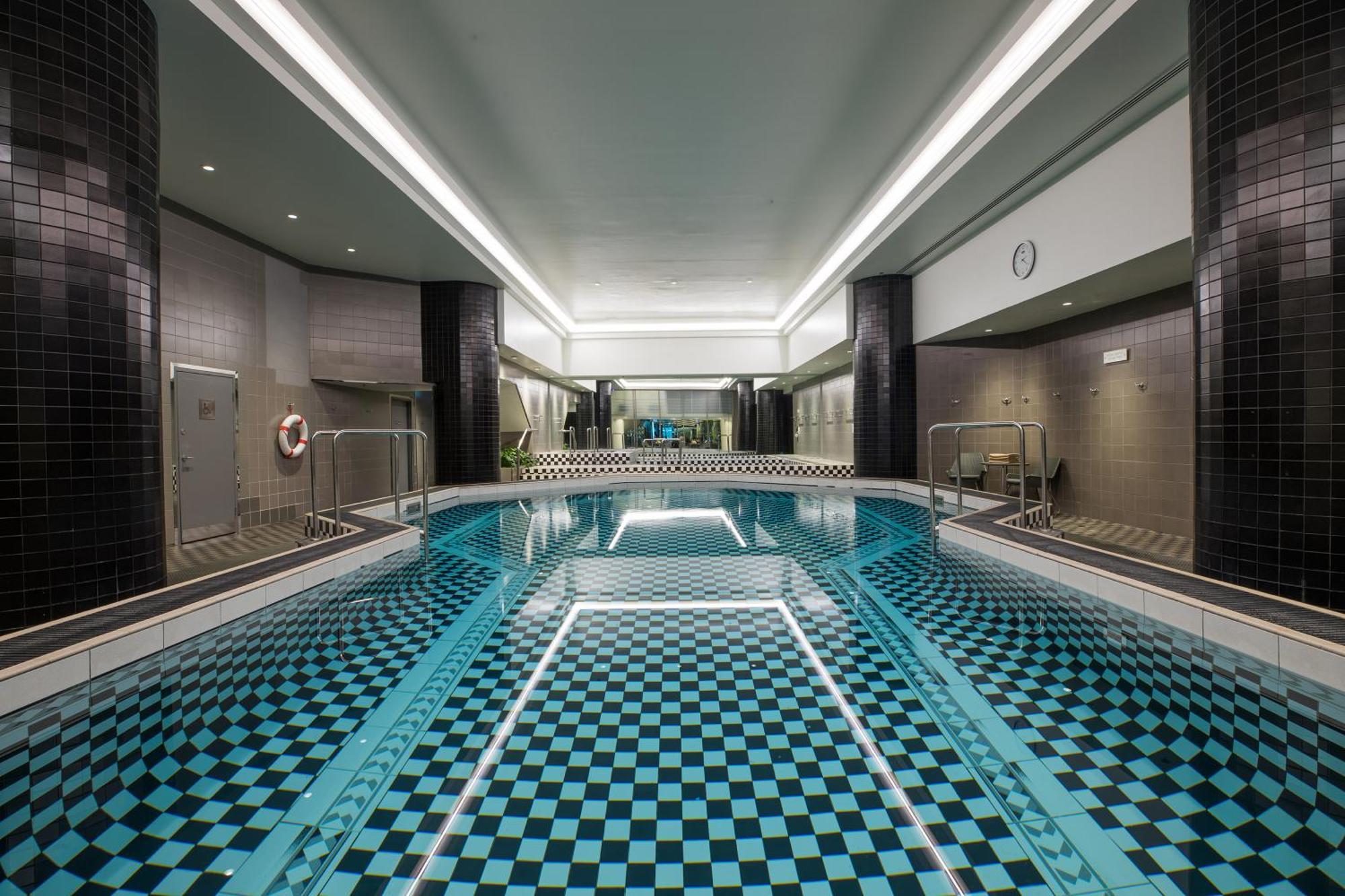 Hotel Grand Hyatt Melbourne Esterno foto The swimming pool at the hotel